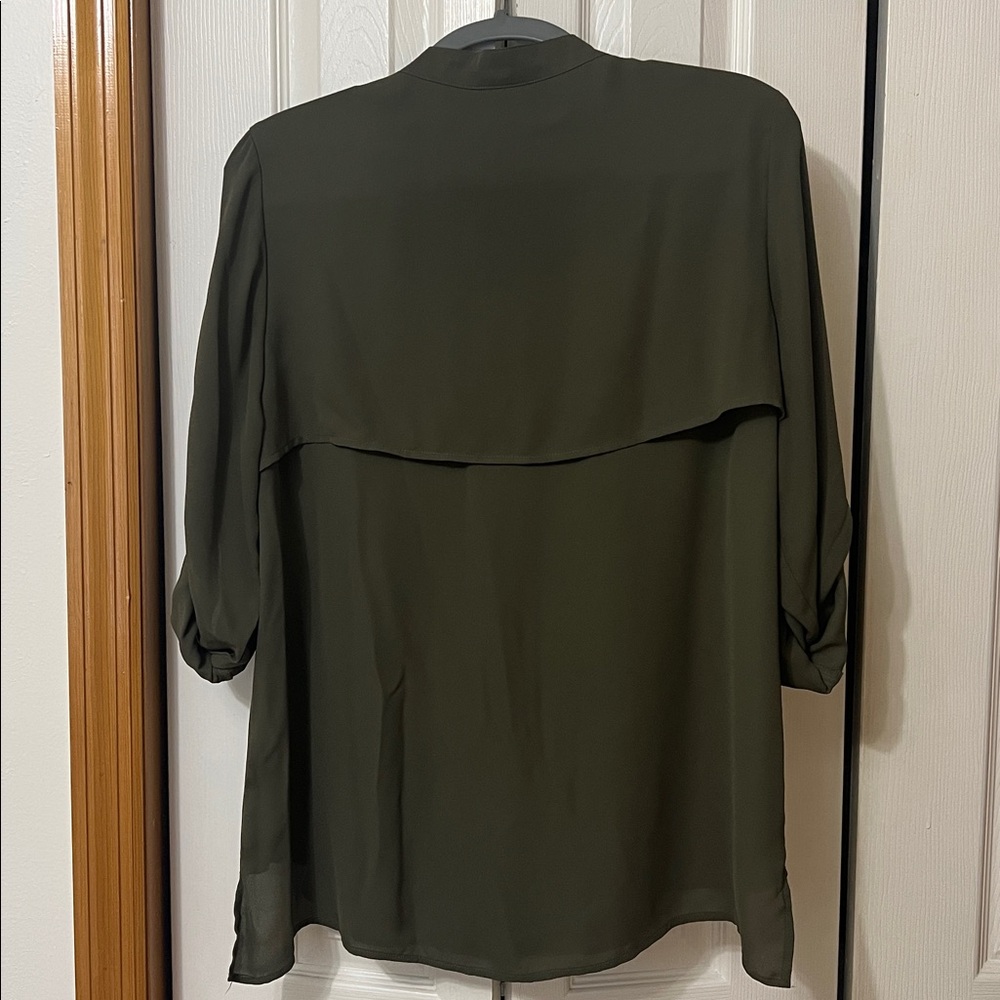 Who What Wear Button Up - Picture 3 of 4